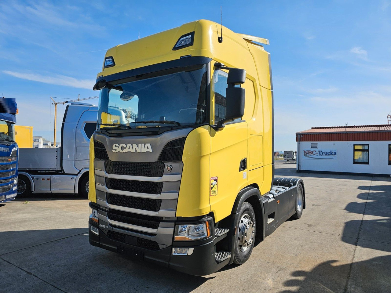 Scania S450 *RETARDER*2xTANK*ACC*TV*MIKROWELLE*2X VORHA - Tractor unit: picture 1 Scania S450 *RETARDER*2xTANK*ACC*TV*MIKROWELLE*2X VORHA - Tractor unit: picture 1