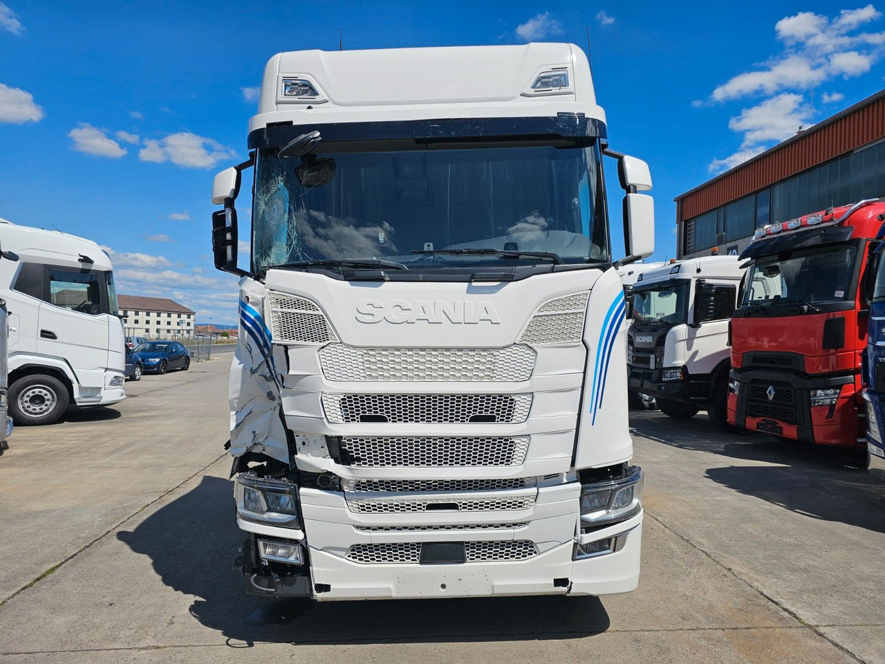 Scania S500 * UNFALL * RETARDER * STANDKLIMA * ACC * - Tractor unit: picture 2 Scania S500 * UNFALL * RETARDER * STANDKLIMA * ACC * - Tractor unit: picture 2