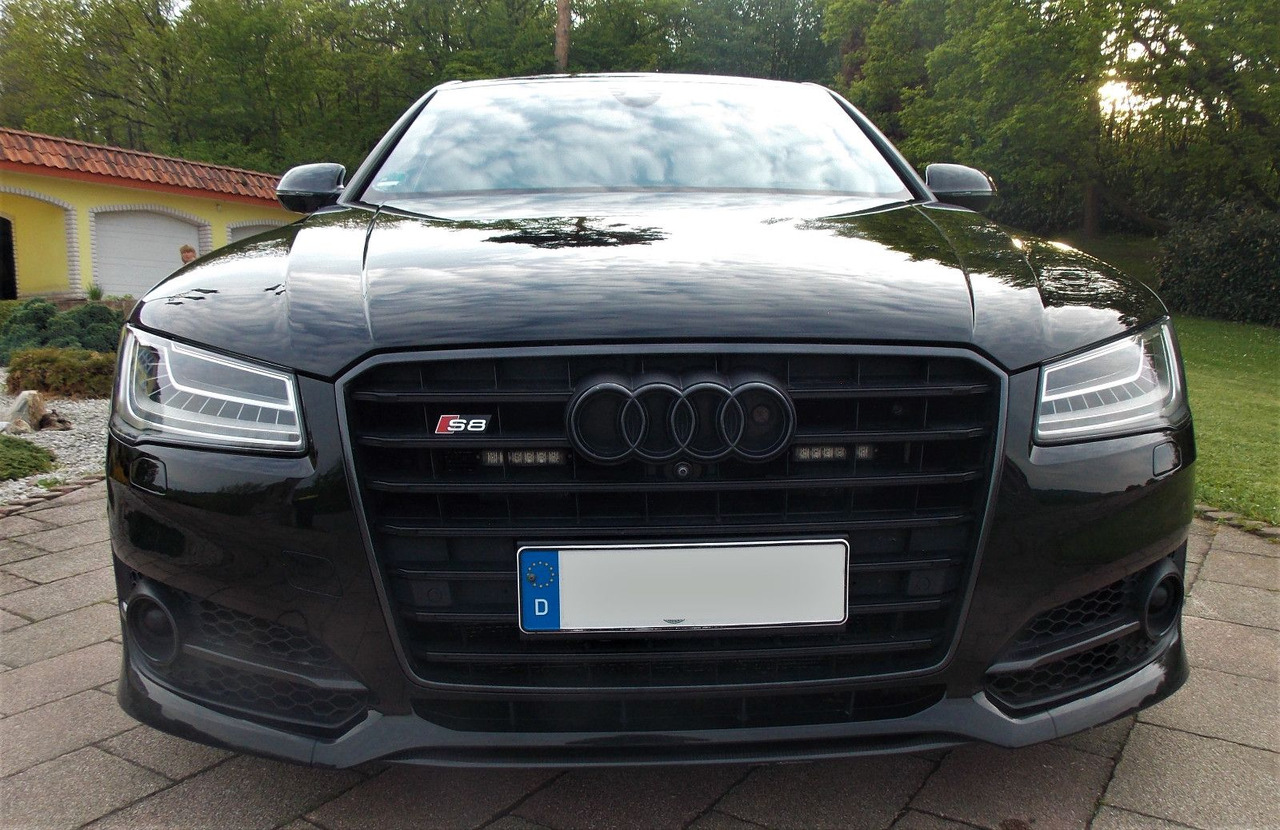 Audi S8 plus original ABT 519kW 320km/h mit 22 Zoll - Sedan: picture 4 Audi S8 plus original ABT 519kW 320km/h mit 22 Zoll - Sedan: picture 4