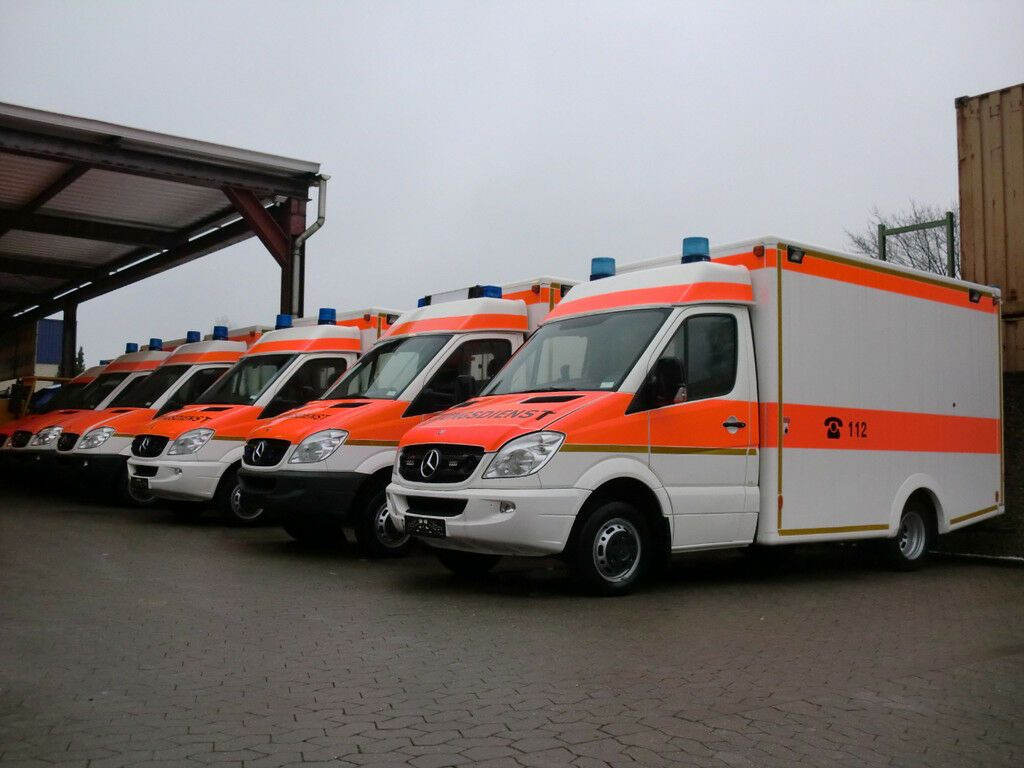 Mercedes-Benz Sprinter 516 WAS 12 Monate Garantie // Mercedes-Benz Sprinter 516 WAS 12 Monate Garantie // - Ambulance: picture 1 Mercedes-Benz Sprinter 516 WAS 12 Monate Garantie // Mercedes-Benz Sprinter 516 WAS 12 Monate Garantie // - Ambulance: picture 1