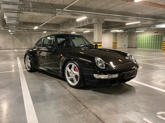 Porsche 993 4S - Coupe: picture 2 Porsche 993 4S - Coupe: picture 2