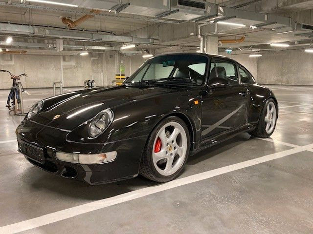 Porsche 993 4S - Coupe: picture 1 Porsche 993 4S - Coupe: picture 1