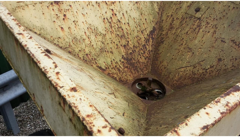 GETROKKEN pendel strooier - Gebruikt - Fertilizer spreader: picture 4 GETROKKEN pendel strooier - Gebruikt - Fertilizer spreader: picture 4