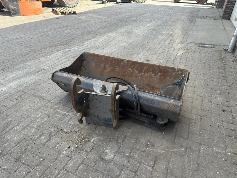 KANTELBAK CW10 - Gebruikt - Bucket for Excavator: picture 4 KANTELBAK CW10 - Gebruikt - Bucket for Excavator: picture 4