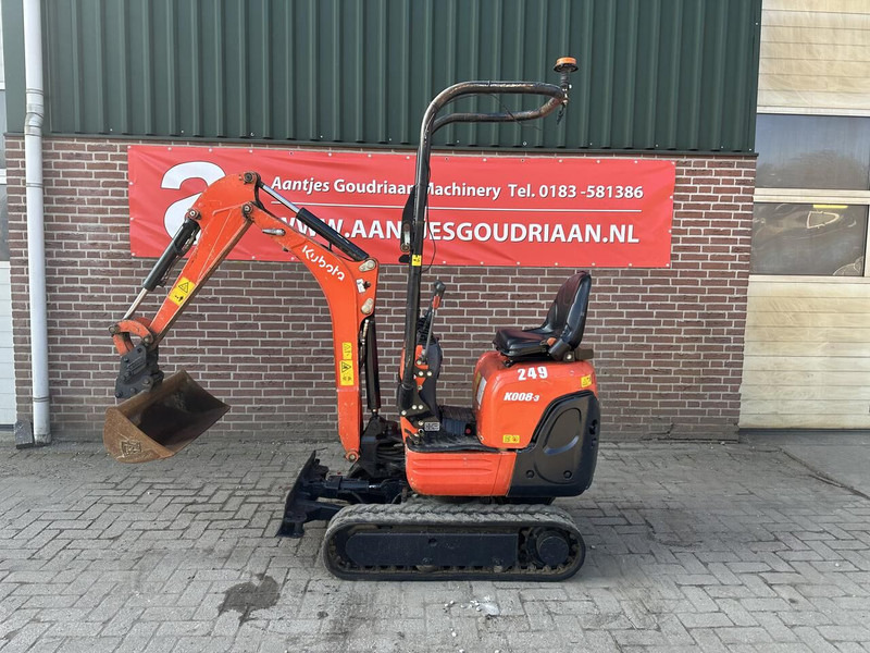 Kubota KOO8-3 - Mini excavator: picture 1 Kubota KOO8-3 - Mini excavator: picture 1