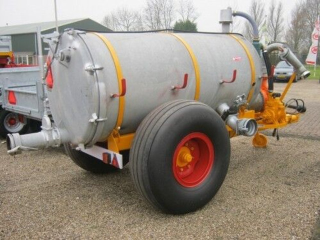 Onbekend - Manure spreader: picture 5 Onbekend - Manure spreader: picture 5