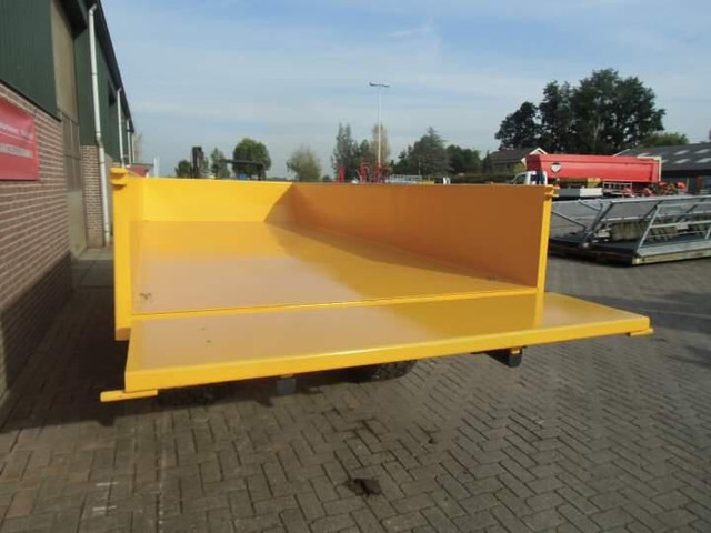 Tandemas bakkenwagen - Trailer: picture 5 Tandemas bakkenwagen - Trailer: picture 5