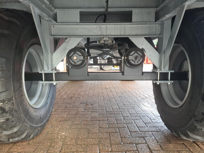 New Farm trailer balenwagen verzinkt: picture 8