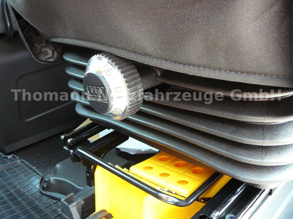 New Tow truck, Van Iveco DAILY 70C18 Schiebeplateau Luftfederung Navi Iveco DAILY 70C18 Schiebeplateau Luftfederung Navi: picture 19