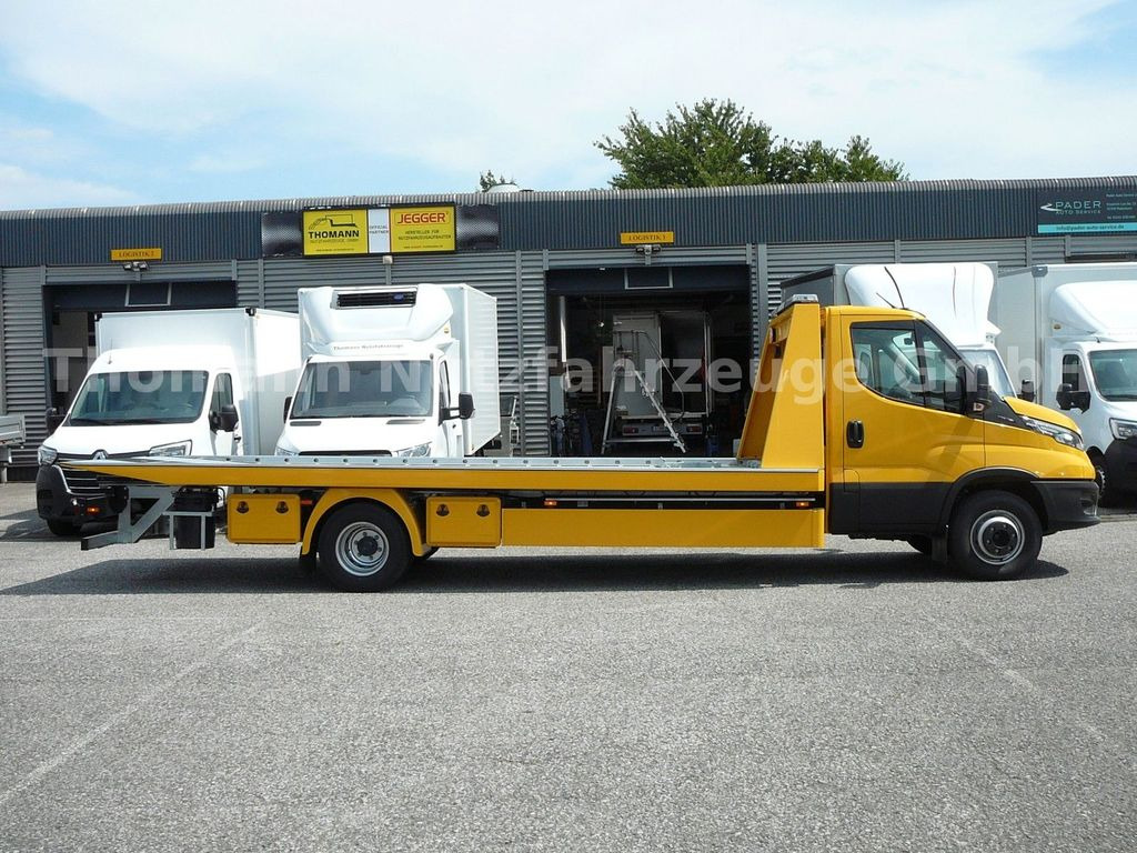 Iveco DAILY 70C18 Schiebeplateau Luftfederung Navi Iveco DAILY 70C18 Schiebeplateau Luftfederung Navi - Tow truck, Van: picture 4 Iveco DAILY 70C18 Schiebeplateau Luftfederung Navi Iveco DAILY 70C18 Schiebeplateau Luftfederung Navi - Tow truck, Van: picture 4