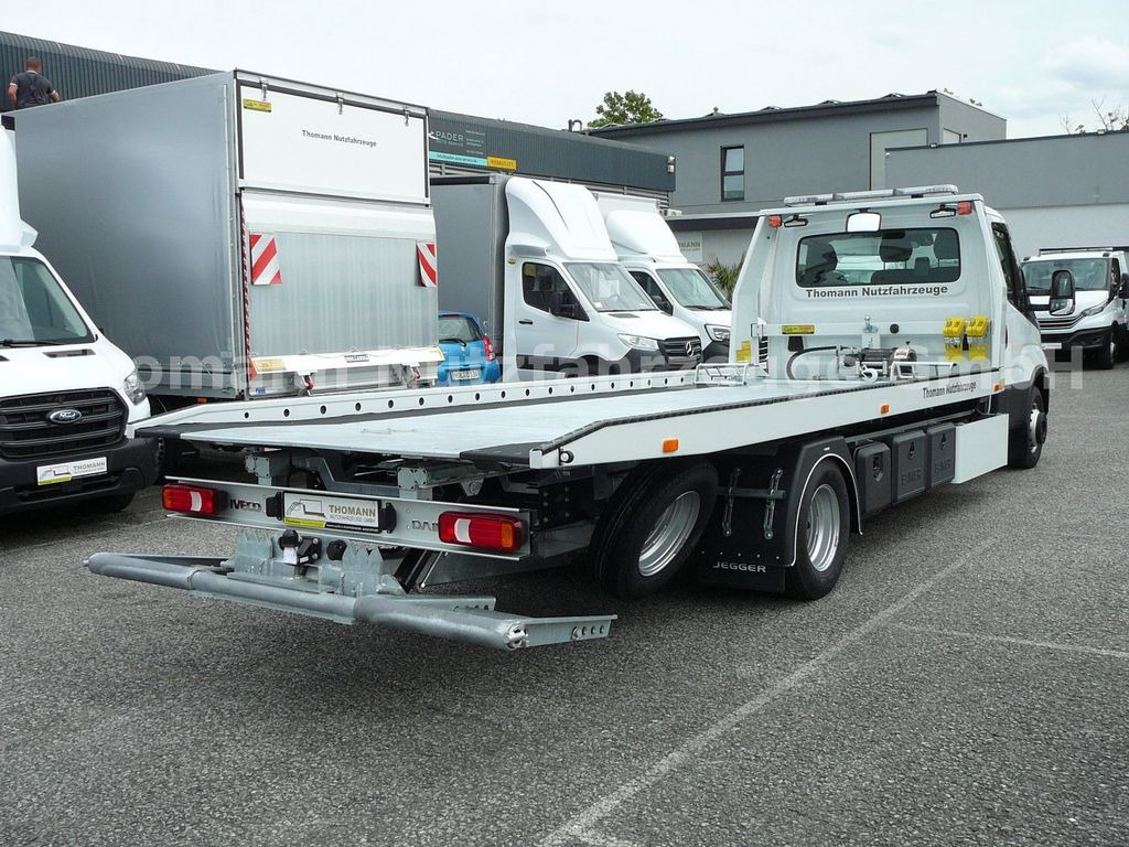 Iveco DAILY 70C18 Schiebeplateu Hubbrille Luftfed Navi Iveco DAILY 70C18 Schiebeplateu Hubbrille Luftfed Navi - Tow truck, Van: picture 5 Iveco DAILY 70C18 Schiebeplateu Hubbrille Luftfed Navi Iveco DAILY 70C18 Schiebeplateu Hubbrille Luftfed Navi - Tow truck, Van: picture 5