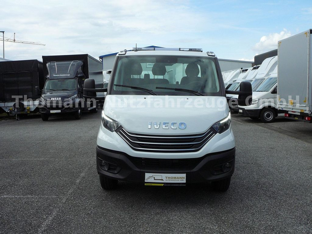 Iveco DAILY 70C18 Schiebeplateu Luftfed Navi Iveco DAILY 70C18 Schiebeplateu Luftfed Navi - Tow truck, Van: picture 3 Iveco DAILY 70C18 Schiebeplateu Luftfed Navi Iveco DAILY 70C18 Schiebeplateu Luftfed Navi - Tow truck, Van: picture 3