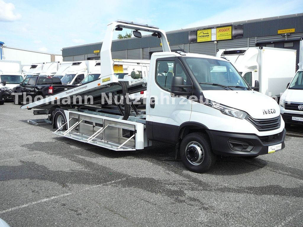 Iveco DAILY 72C18 Schiebeplateu Hubbrille Luftfed Navi Iveco DAILY 72C18 Schiebeplateu Hubbrille Luftfed Navi - Tow truck, Van: picture 1 Iveco DAILY 72C18 Schiebeplateu Hubbrille Luftfed Navi Iveco DAILY 72C18 Schiebeplateu Hubbrille Luftfed Navi - Tow truck, Van: picture 1