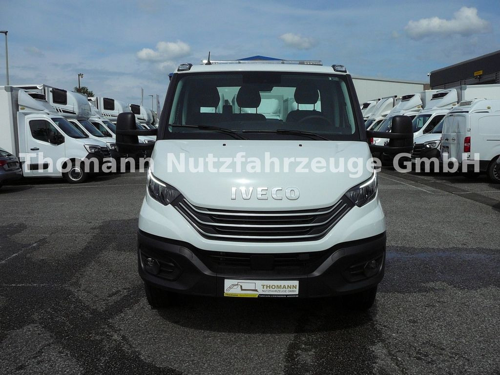 Iveco DAILY 72C18 Schiebeplateu Hubbrille Luftfed Navi Iveco DAILY 72C18 Schiebeplateu Hubbrille Luftfed Navi - Tow truck, Van: picture 3 Iveco DAILY 72C18 Schiebeplateu Hubbrille Luftfed Navi Iveco DAILY 72C18 Schiebeplateu Hubbrille Luftfed Navi - Tow truck, Van: picture 3