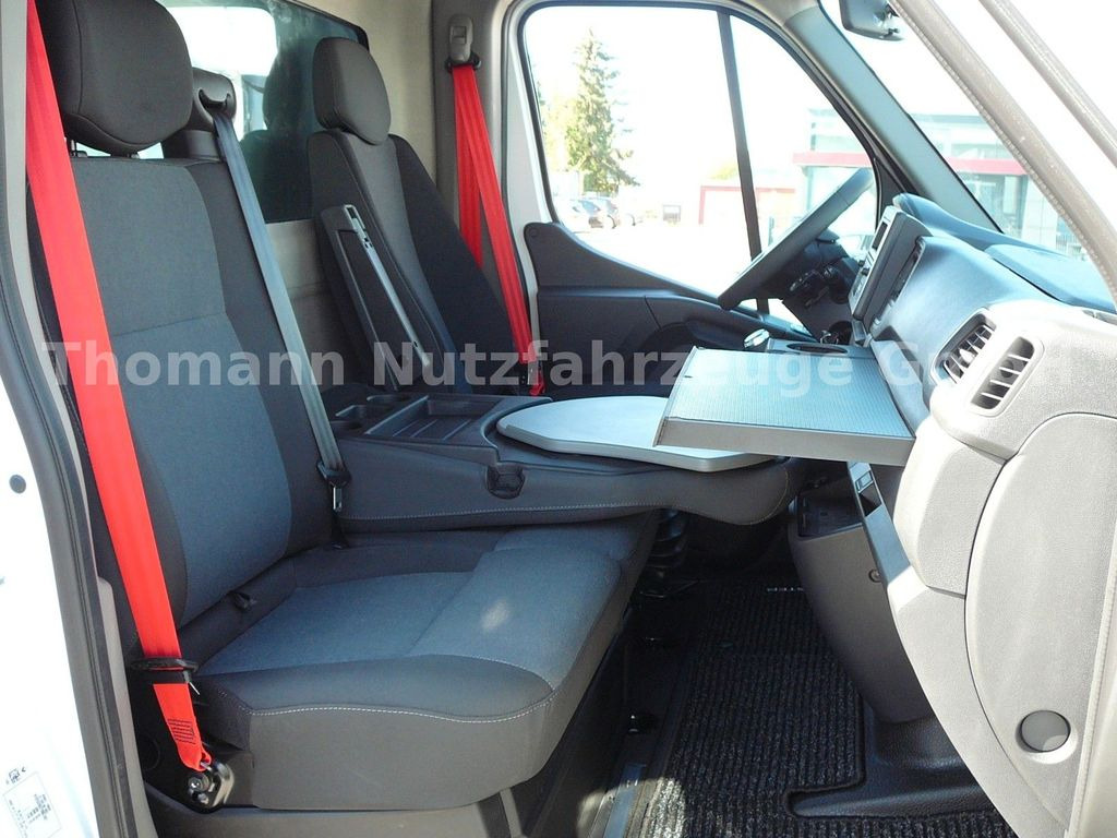 Interior photo 1: New Curtain side van Renault Master by Trucks Pritsche Plane LBW Vollalu Renault Master by Trucks Pritsche Plane LBW Vollalu
