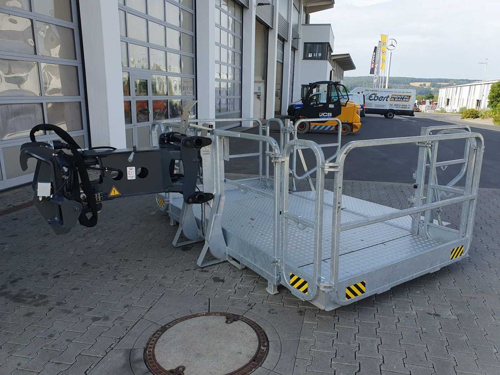 Magni Arbeitskorb drehbar & ausziehbar 1.000 kg - Attachment for Construction machinery: picture 4 Magni Arbeitskorb drehbar & ausziehbar 1.000 kg - Attachment for Construction machinery: picture 4