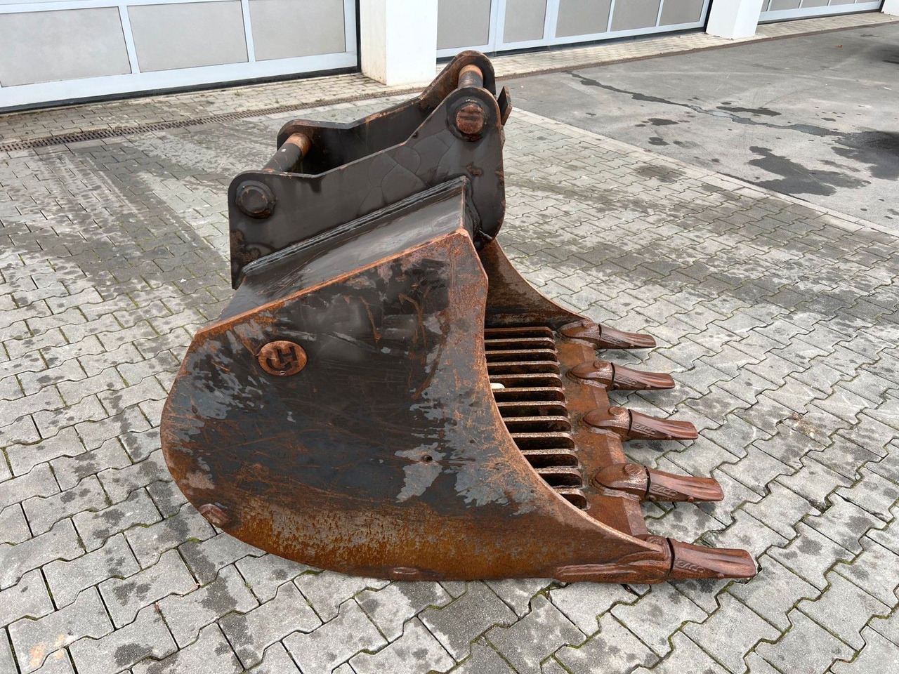 Henle K5S Sieblöffel / Löffel / OQ65 / 2020 - Excavator bucket: picture 3 Henle K5S Sieblöffel / Löffel / OQ65 / 2020 - Excavator bucket: picture 3