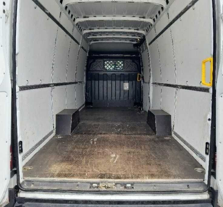 Iveco Daily 35S16 A8 *Klima*Radstand4.100mm* - Panel van: picture 5 Iveco Daily 35S16 A8 *Klima*Radstand4.100mm* - Panel van: picture 5