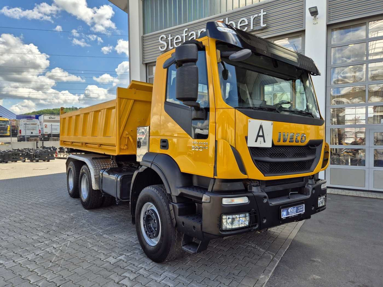 Iveco Trakker AD380T50 6x4 Kipper/SZM Wechselsystem - Tipper: picture 3 Iveco Trakker AD380T50 6x4 Kipper/SZM Wechselsystem - Tipper: picture 3