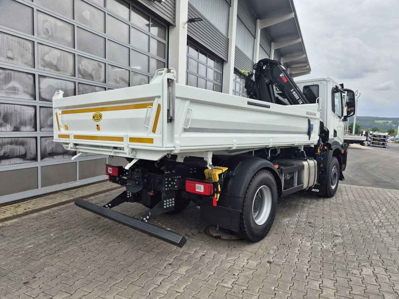 Tipper, Crane truck Iveco X-Way AD200X42/P HR OFF Hiab X-HIDUO 118E-3 Funk: picture 10