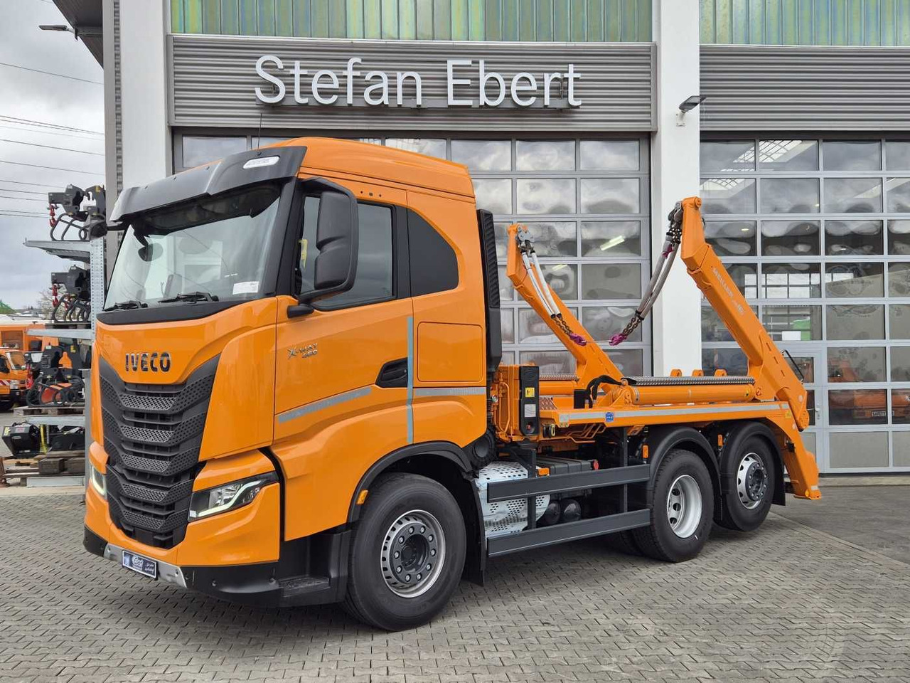 Iveco X-Way AS280X46Y/PS ON 6x2 MEILLER AK16 Intarder - Tipper: picture 3 Iveco X-Way AS280X46Y/PS ON 6x2 MEILLER AK16 Intarder - Tipper: picture 3