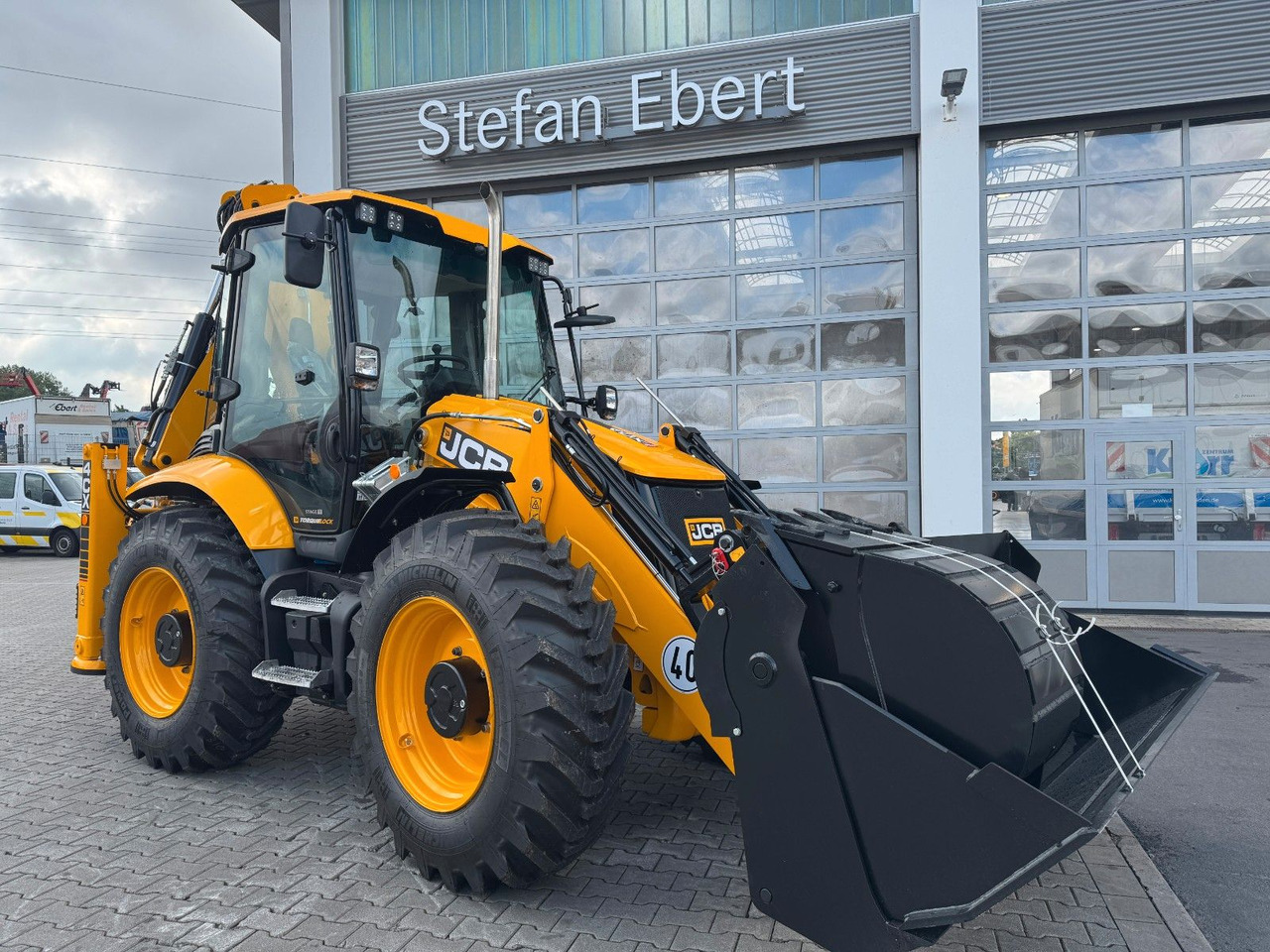 JCB 4CX Pro / Klappschaufel / Dual Drive / Neu - Backhoe loader: picture 2 JCB 4CX Pro / Klappschaufel / Dual Drive / Neu - Backhoe loader: picture 2