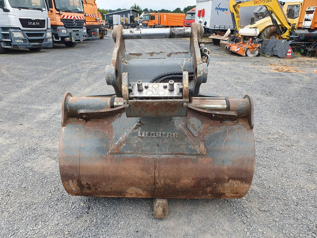 Liebherr hydraulischer Grabenräumlöffel / SW48 - Excavator bucket: picture 5 Liebherr hydraulischer Grabenräumlöffel / SW48 - Excavator bucket: picture 5