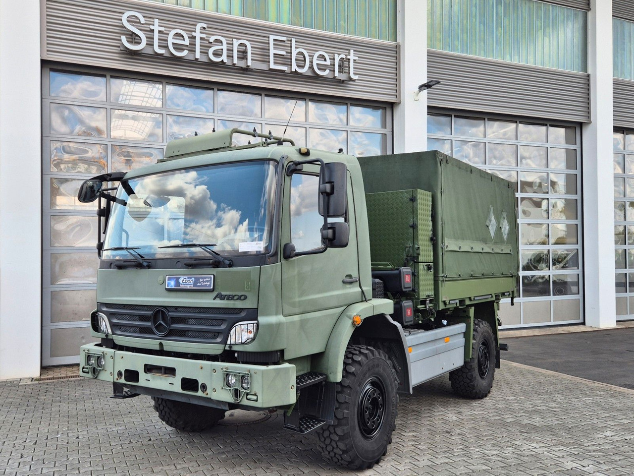 Mercedes-Benz Atego 1018 A 4x4 Singlebereifung 7 Stück vorh. - Curtainsider truck: picture 2 Mercedes-Benz Atego 1018 A 4x4 Singlebereifung 7 Stück vorh. - Curtainsider truck: picture 2