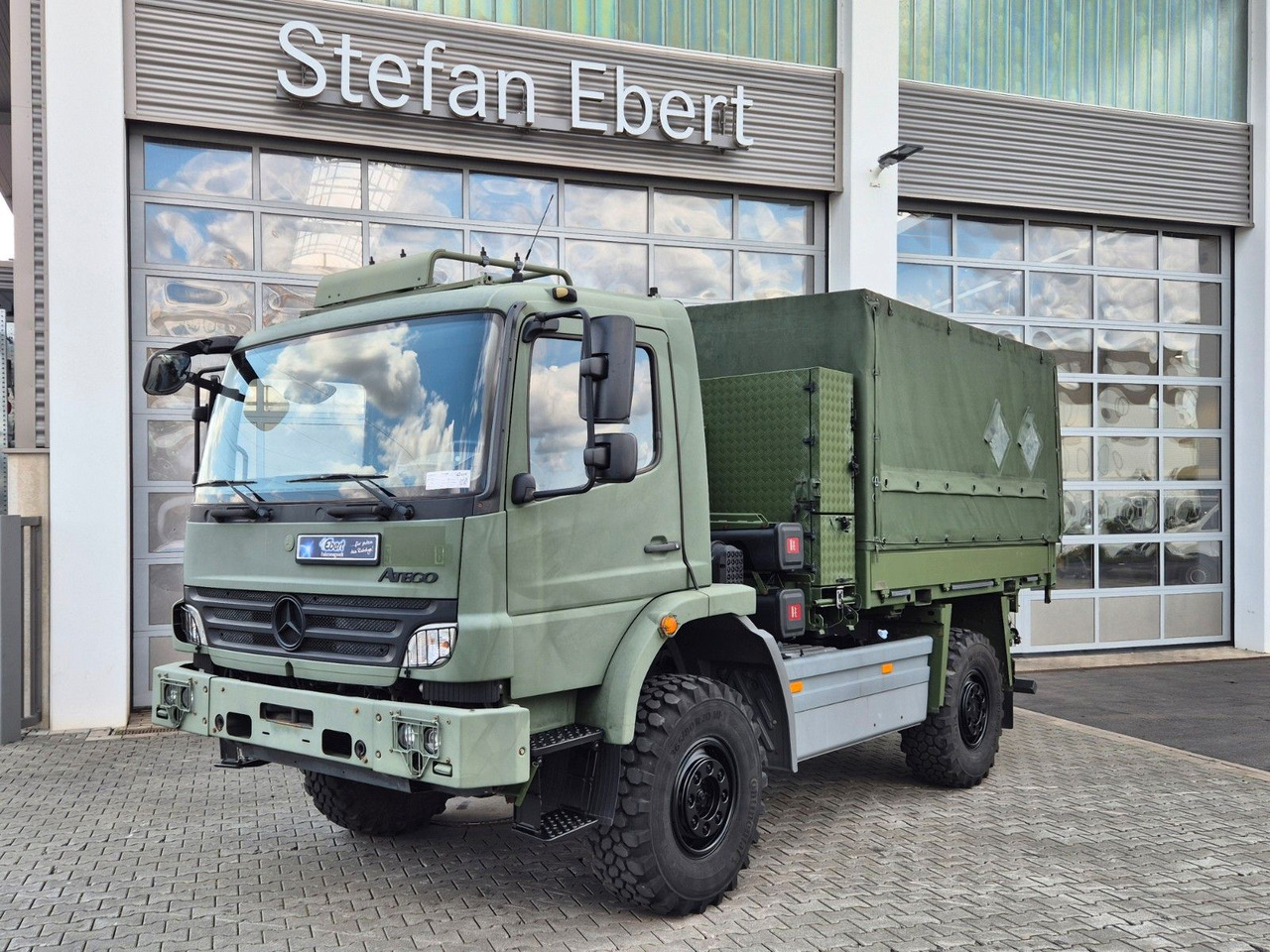 Mercedes-Benz Atego 1018 A 4x4 Singlebereifung 7 Stück vorh. - Curtainsider truck: picture 1 Mercedes-Benz Atego 1018 A 4x4 Singlebereifung 7 Stück vorh. - Curtainsider truck: picture 1