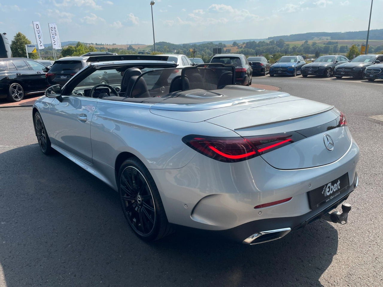 Mercedes-Benz CLE 220 d AMG StdH+360°+Distr+AHK+Burm+Digital - Car: picture 5 Mercedes-Benz CLE 220 d AMG StdH+360°+Distr+AHK+Burm+Digital - Car: picture 5