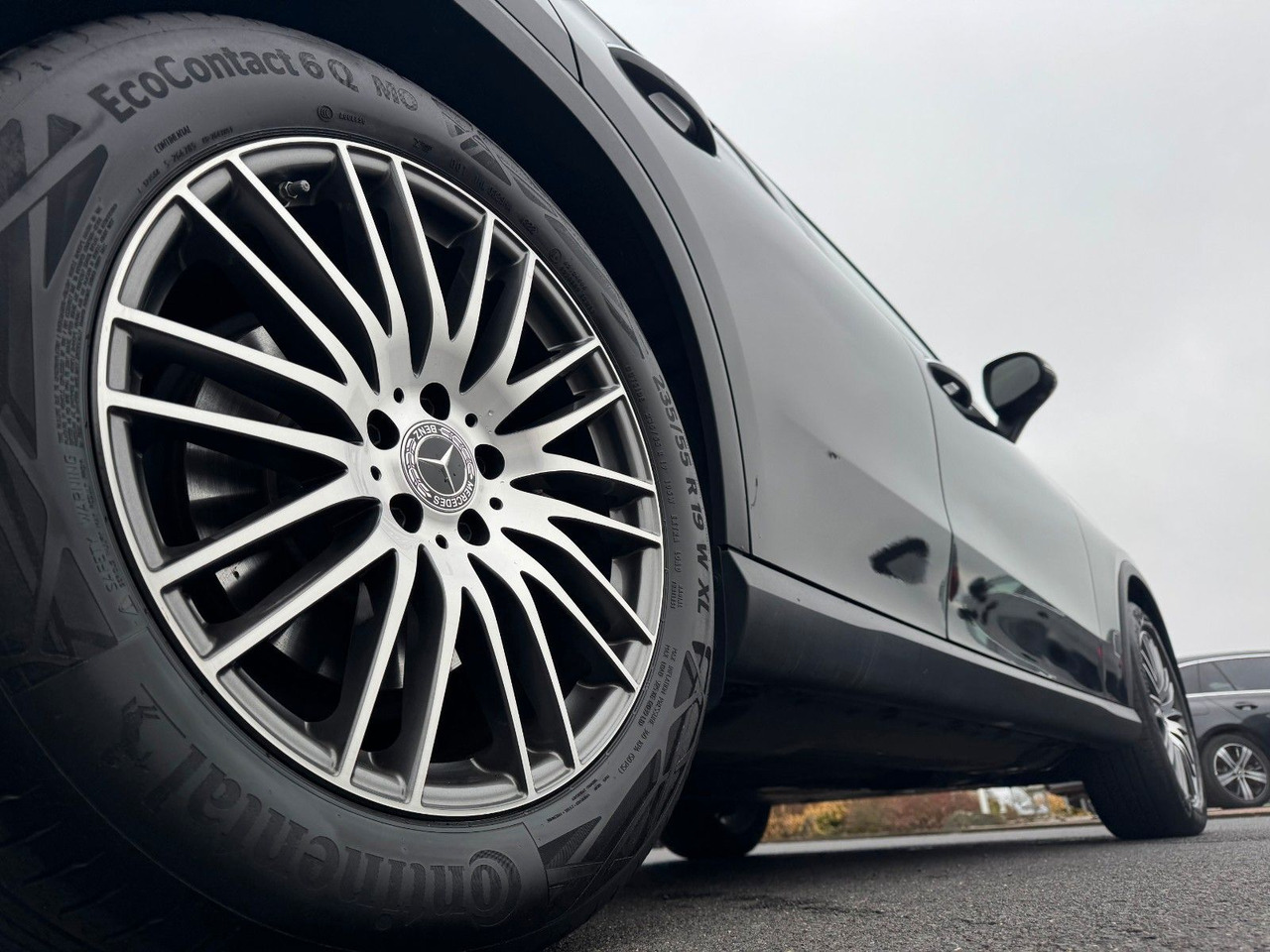 Mercedes-Benz GLC 220d 4M AMG+AHK+Burm+STH+360+Night - SUV: picture 5 Mercedes-Benz GLC 220d 4M AMG+AHK+Burm+STH+360+Night - SUV: picture 5