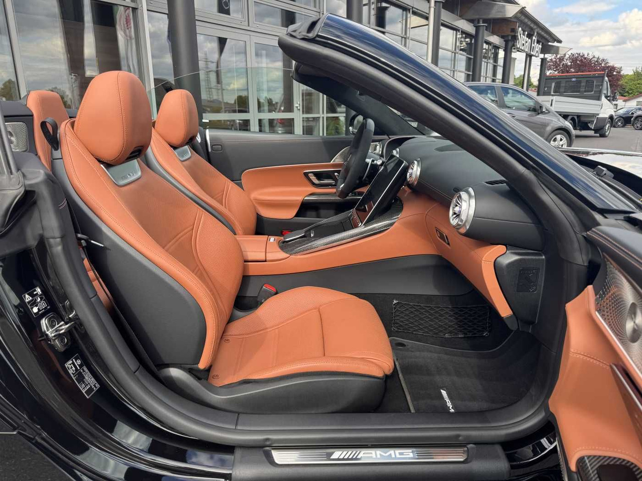 Mercedes-Benz SL 63 AMG 4M Digital+Massage+Distr+360+HUD+ - Car: picture 1 Mercedes-Benz SL 63 AMG 4M Digital+Massage+Distr+360+HUD+ - Car: picture 1