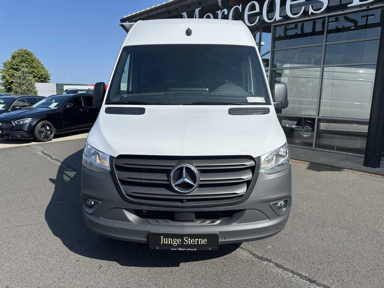 Mercedes-Benz Sprinter 317 CDI 3665 Klima 360 Schwing SHZ MBUX - Panel van: picture 2 Mercedes-Benz Sprinter 317 CDI 3665 Klima 360 Schwing SHZ MBUX - Panel van: picture 2