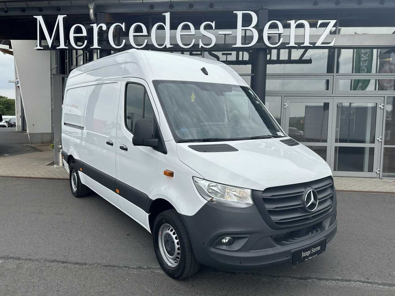 Mercedes-Benz Sprinter 317 CDI 3665 Klima 360 Schwing SHZ MBUX - Panel van: picture 1 Mercedes-Benz Sprinter 317 CDI 3665 Klima 360 Schwing SHZ MBUX - Panel van: picture 1