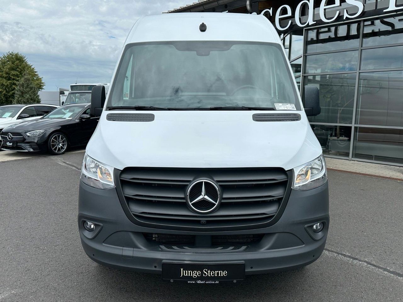 Mercedes-Benz Sprinter 317 CDI 4325 Klima 360 Schwing SHZ - Panel van: picture 2 Mercedes-Benz Sprinter 317 CDI 4325 Klima 360 Schwing SHZ - Panel van: picture 2