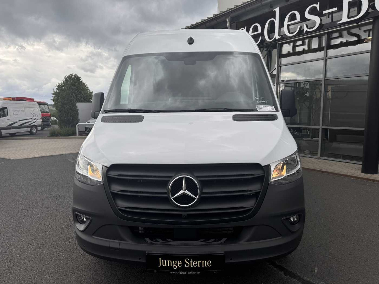 Mercedes-Benz Sprinter 317 CDI 4325 Klima Schwing 360 SHZ MBUX - Panel van: picture 2 Mercedes-Benz Sprinter 317 CDI 4325 Klima Schwing 360 SHZ MBUX - Panel van: picture 2