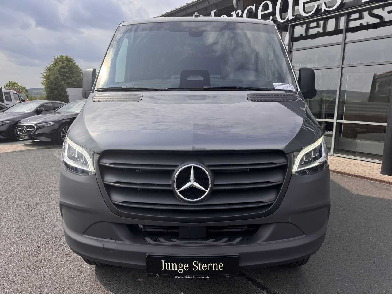Mercedes-Benz Sprinter 319 CDI 4x4 DoKa AHK3,5 Klima Kamera - Flatbed van, Combi van: picture 2 Mercedes-Benz Sprinter 319 CDI 4x4 DoKa AHK3,5 Klima Kamera - Flatbed van, Combi van: picture 2