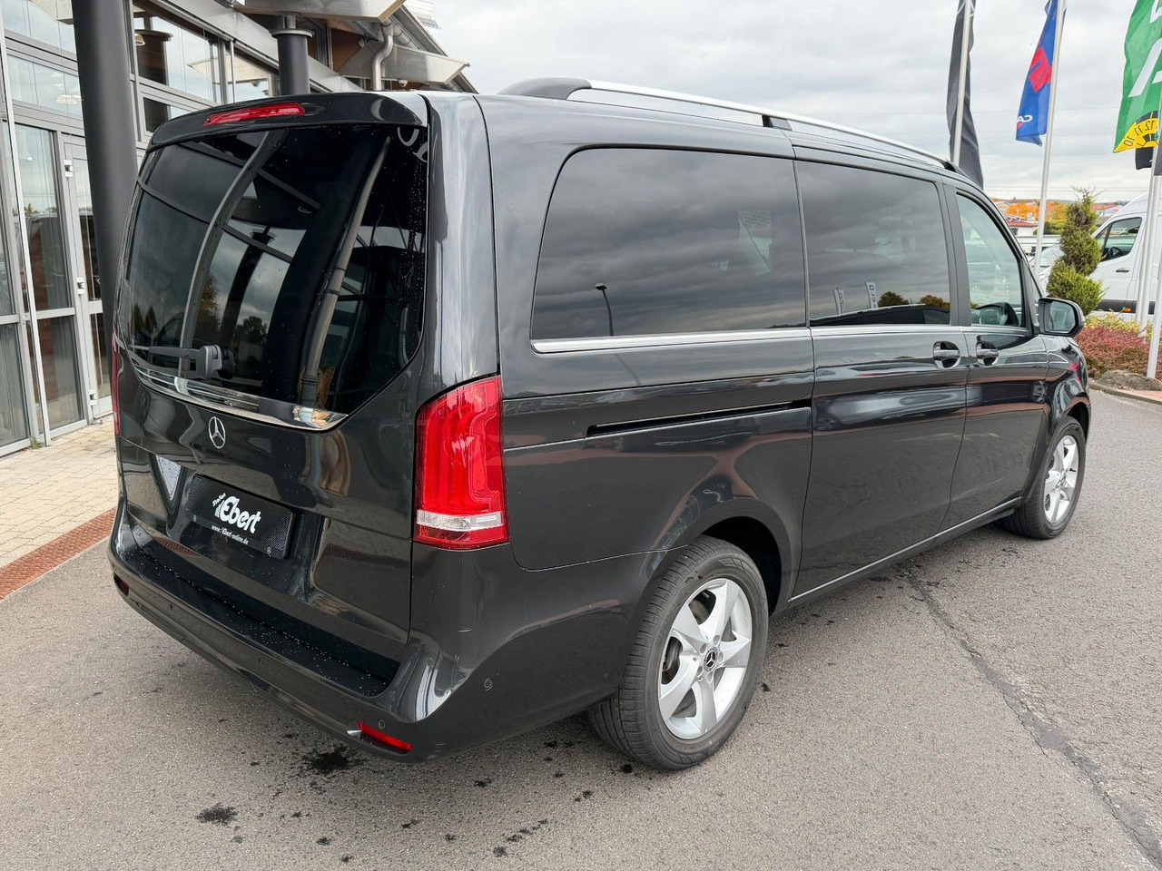 Mercedes-Benz V 250 AVANTGARDE ED AHK Tisch 6Sitze - Estate car: picture 4 Mercedes-Benz V 250 AVANTGARDE ED AHK Tisch 6Sitze - Estate car: picture 4