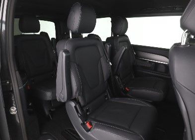 Mercedes-Benz V 300 d AVA ED AMG AIRMATIC Tisch AHK2,5to Stdh - Passenger van: picture 3 Mercedes-Benz V 300 d AVA ED AMG AIRMATIC Tisch AHK2,5to Stdh - Passenger van: picture 3