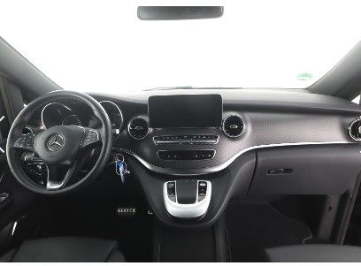 Mercedes-Benz V 300 d AVA ED AMG AIRMATIC Tisch AHK2,5to Stdh - Passenger van: picture 4 Mercedes-Benz V 300 d AVA ED AMG AIRMATIC Tisch AHK2,5to Stdh - Passenger van: picture 4