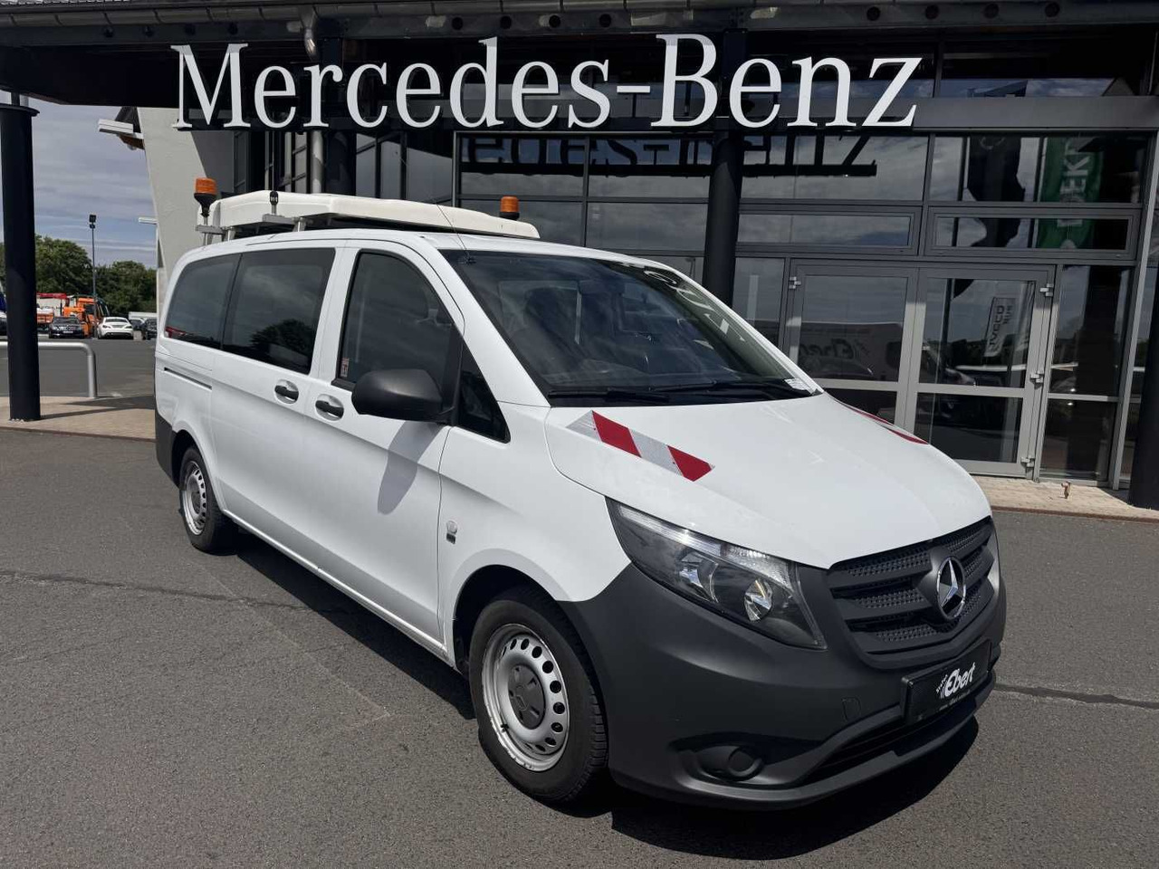 Mercedes-Benz Vito 111 CDI Tourer Begleitfahrzeug BF3+ / WVZ - Small van: picture 2 Mercedes-Benz Vito 111 CDI Tourer Begleitfahrzeug BF3+ / WVZ - Small van: picture 2