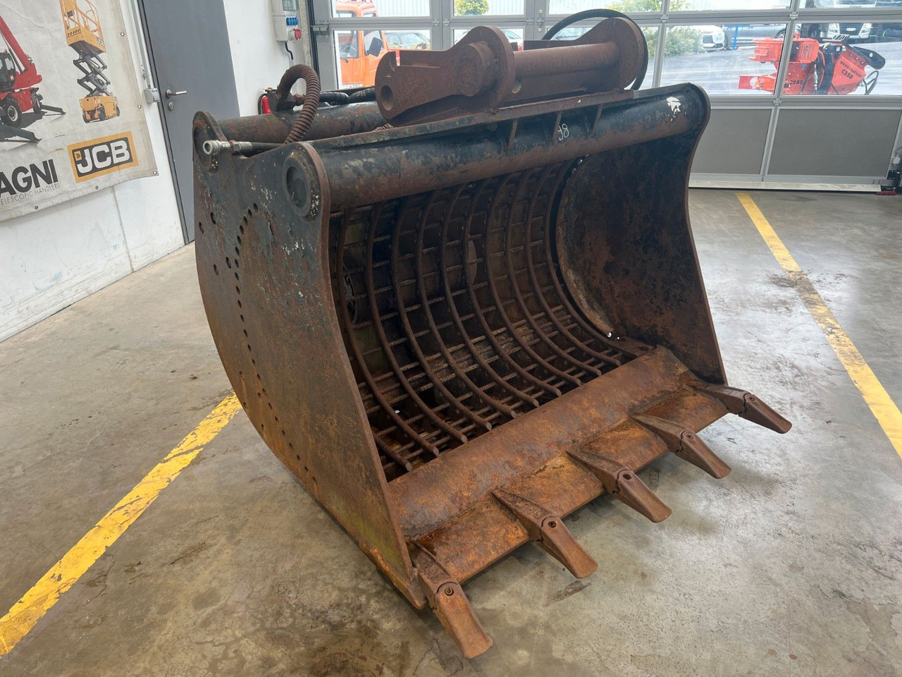 Vibra Ram VRL 8 Vibrations Sieblöffel / SW48 - Other machinery: picture 3 Vibra Ram VRL 8 Vibrations Sieblöffel / SW48 - Other machinery: picture 3