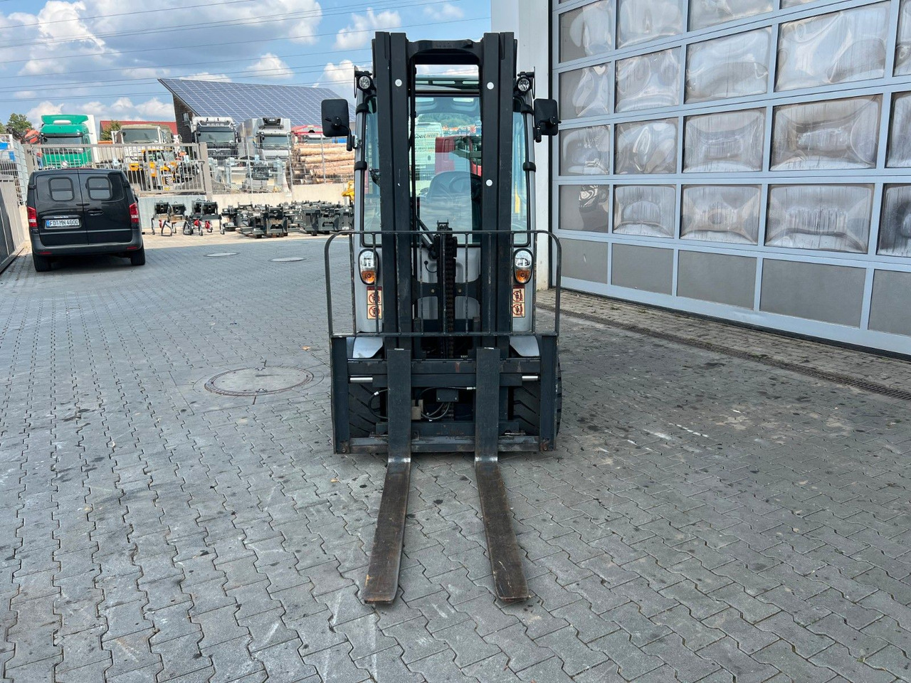 Electric forklift Still RX60-30L/600 / 04/2025 / Hubhöhe 4.580mm / SS: picture 10
