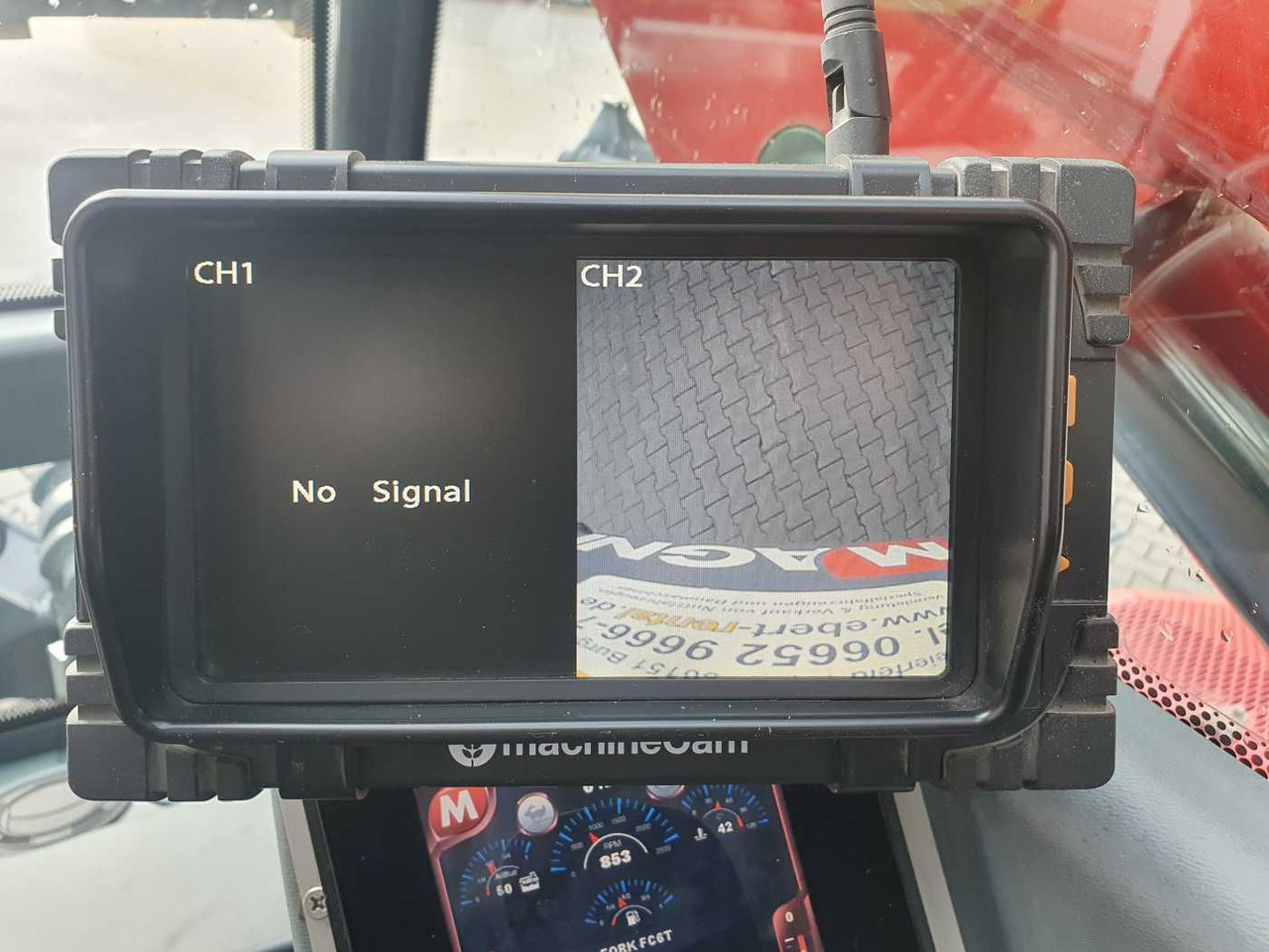 Wheel loader TH 6.20 / Gabel / Funk! / nur 1.719h!: picture 12 Wheel loader TH 6.20 / Gabel / Funk! / nur 1.719h!: picture 12