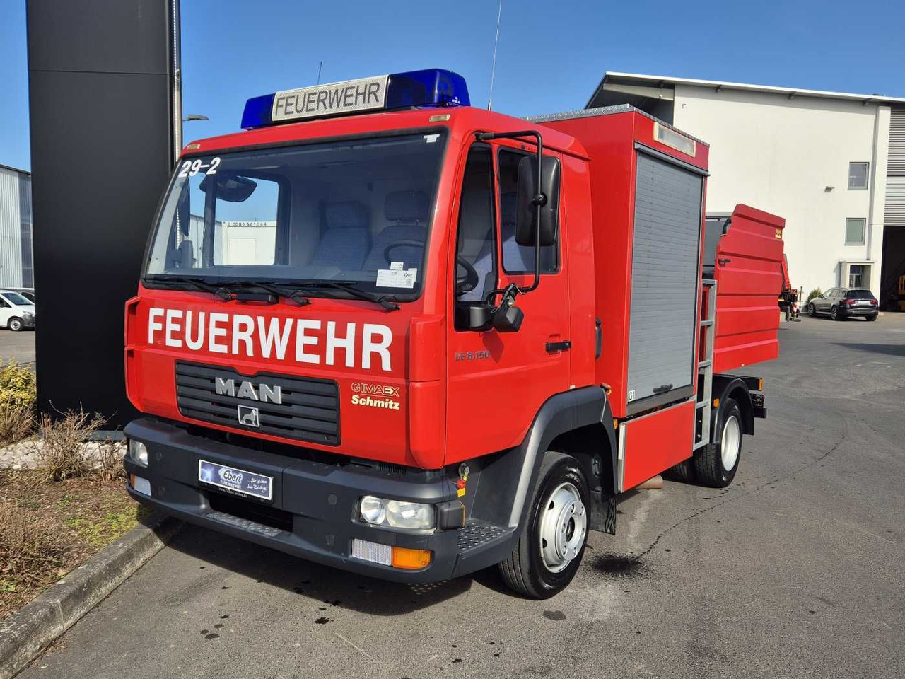 MAN LE 8.150 Schaumlöschfahrzeug Schmitz SLF25/25 - Van: picture 2 MAN LE 8.150 Schaumlöschfahrzeug Schmitz SLF25/25 - Van: picture 2