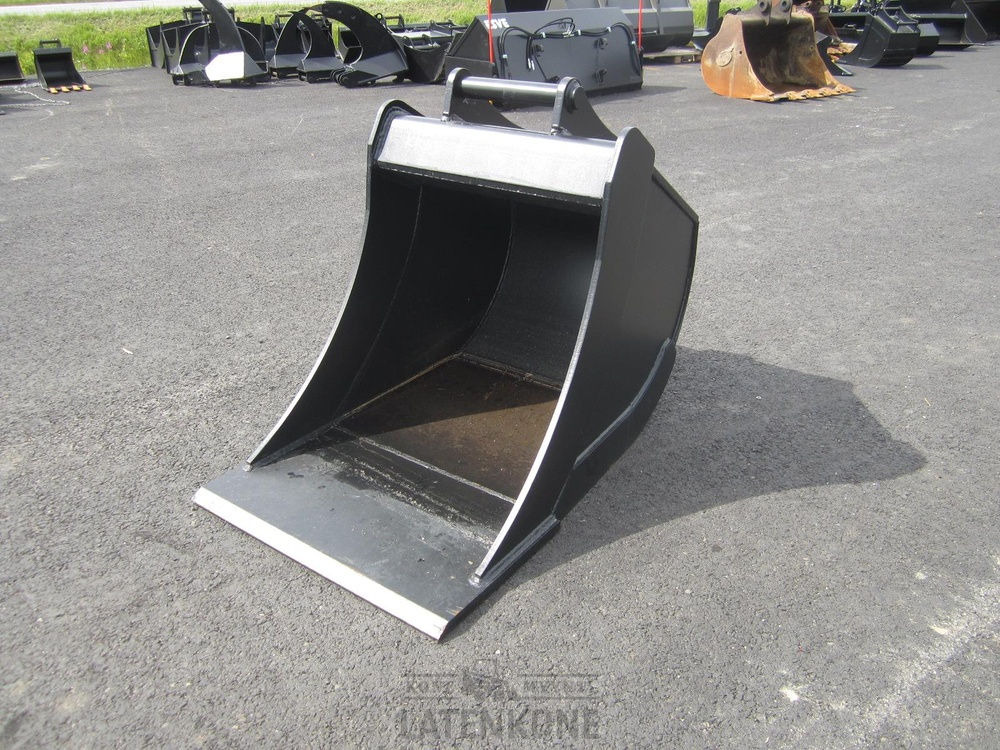 Laten Kuokkakauha 900mm S60 - Bucket for Construction machinery: picture 1 Laten Kuokkakauha 900mm S60 - Bucket for Construction machinery: picture 1