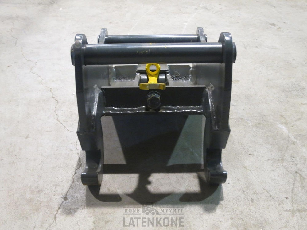 Laten Pikaliitinadapteri S45-Lännen LE - Quick coupler for Construction machinery: picture 2 Laten Pikaliitinadapteri S45-Lännen LE - Quick coupler for Construction machinery: picture 2