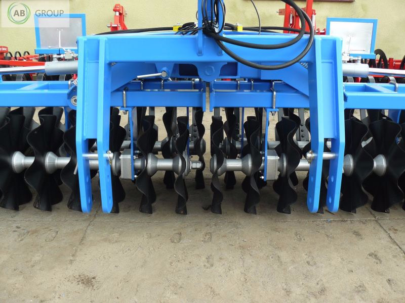 Agromasar Front disc 4 m - Disc harrow: picture 2 Agromasar Front disc 4 m - Disc harrow: picture 2