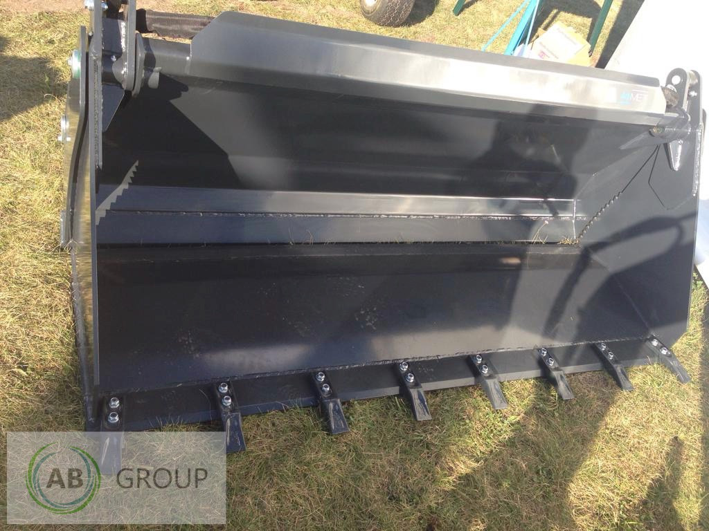 ArkMET 4in1 XL bucket A303.200 - Loader bucket: picture 1 ArkMET 4in1 XL bucket A303.200 - Loader bucket: picture 1