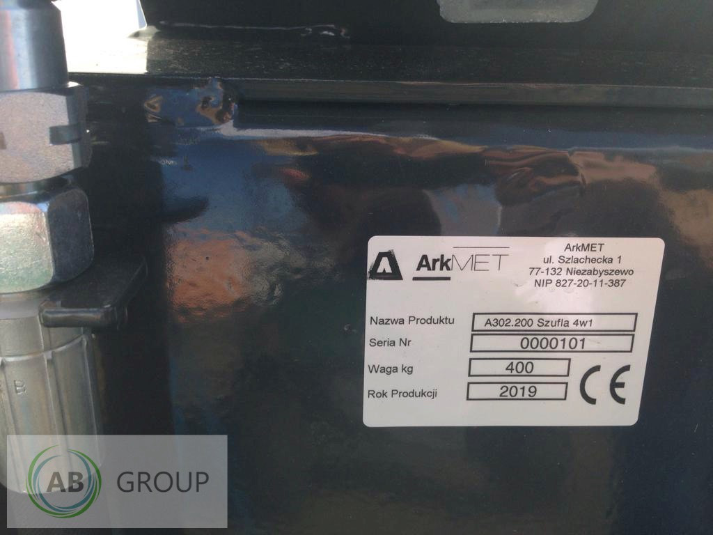 ArkMET 4in1 XL bucket A303.200 - Loader bucket: picture 2 ArkMET 4in1 XL bucket A303.200 - Loader bucket: picture 2